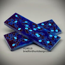 Load image into Gallery viewer, Aluminum Honeycomb and Urethane Resin Custom Knife Scales #24019