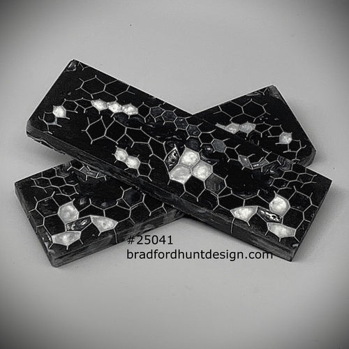 Aluminum Honeycomb and Urethane Resin Custom Knife Scales #25041