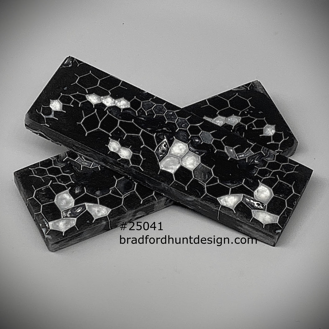 Aluminum Honeycomb and Urethane Resin Custom Knife Scales #25041
