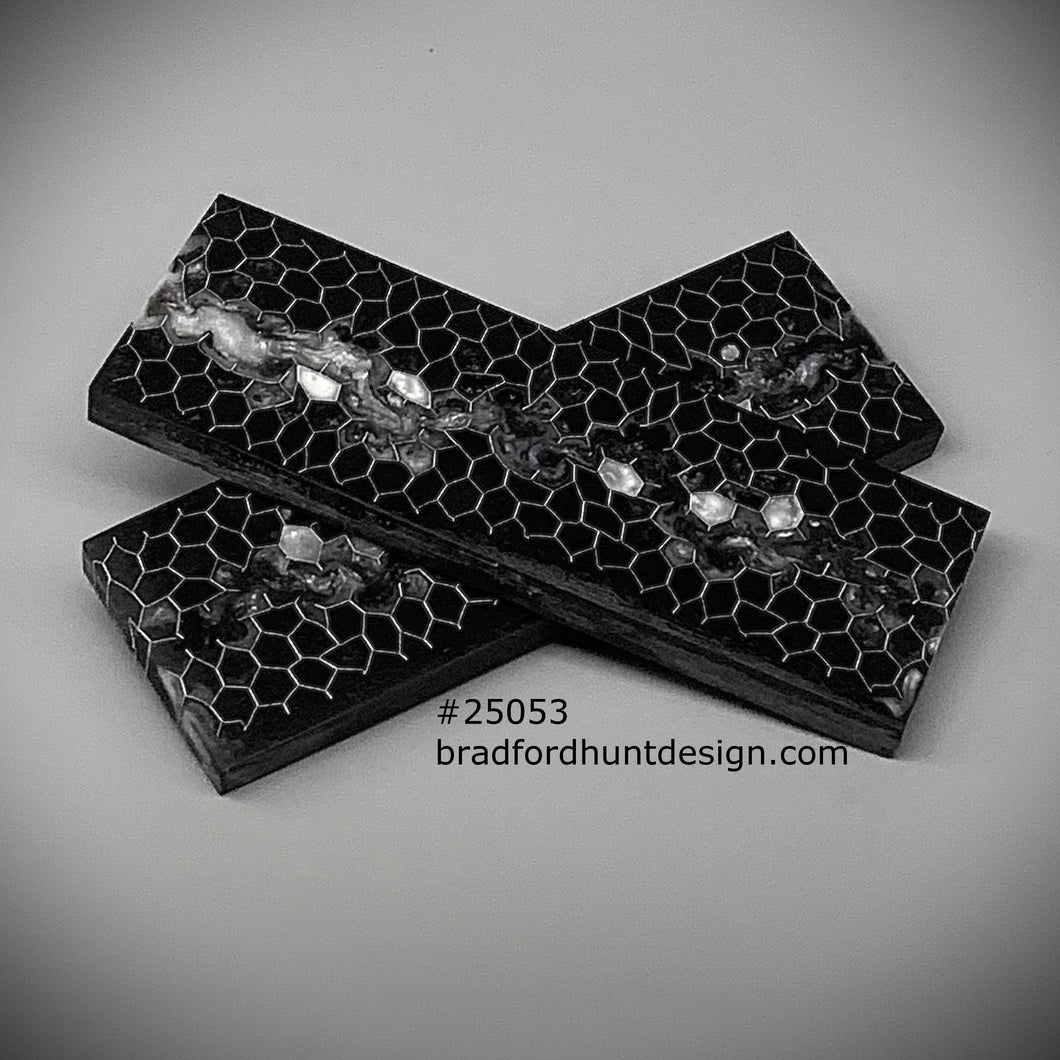 Aluminum Honeycomb and Urethane Resin Custom Knife Scales #25053