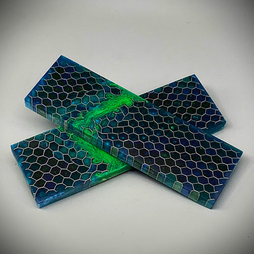 Aluminum Honeycomb and Urethane Resin Custom Knife Scales #25065