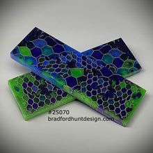 Load image into Gallery viewer, Aluminum Honeycomb and Urethane Resin Custom Knife Scales #25070
