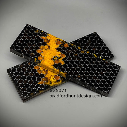 Aluminum Honeycomb and Urethane Resin Custom Knife Scales #25071