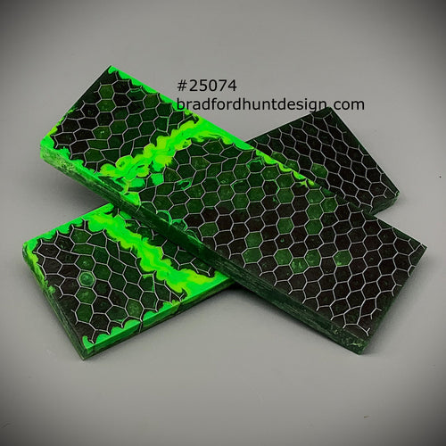 Aluminum Honeycomb and Urethane Resin Custom Knife Scales #25074