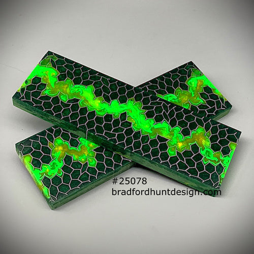 Aluminum Honeycomb and Urethane Resin Custom Knife Scales #25078