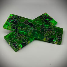 Load image into Gallery viewer, Aluminum Honeycomb and Urethane Resin Custom Knife Scales #25114