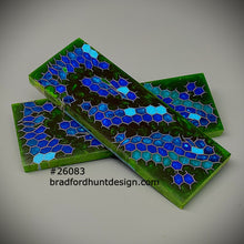 Load image into Gallery viewer, Aluminum Honeycomb and Urethane Resin Custom Knife Scales #26083