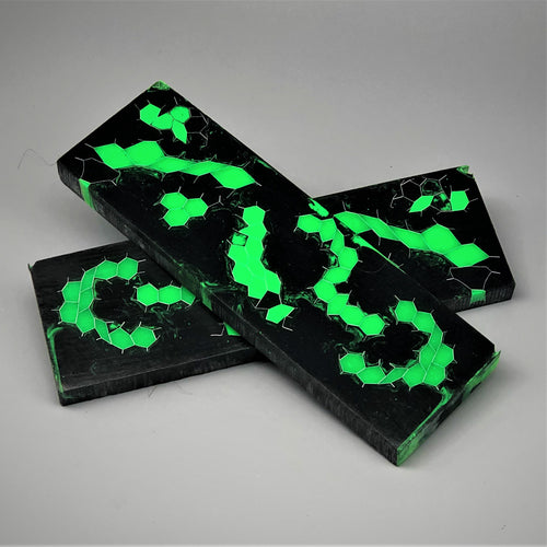 Aluminum Honeycomb and Urethane Resin Custom Knife Scales #22204