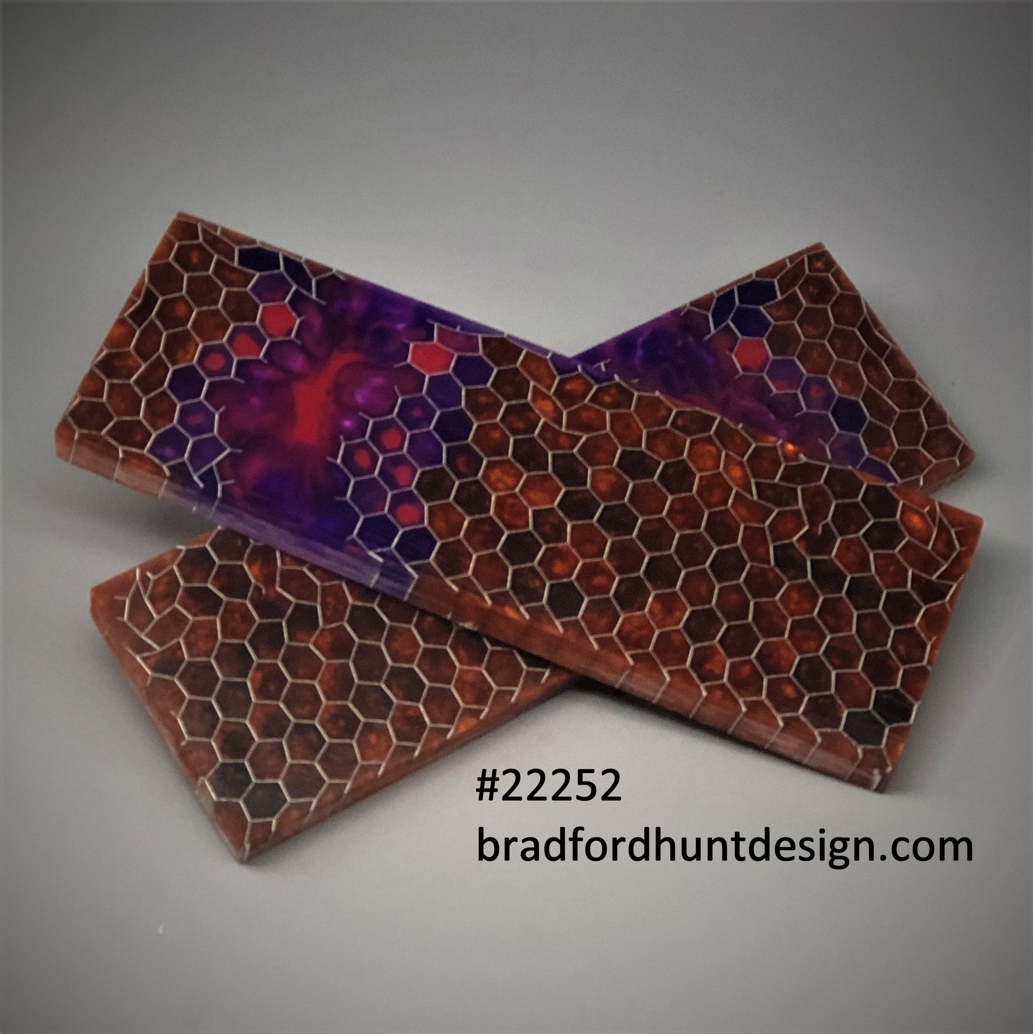 Aluminum Honeycomb and Urethane Resin Custom Knife Scales #22252 – Bradford  Hunt Design